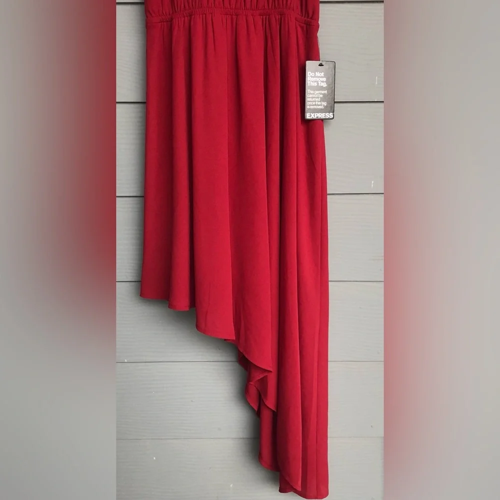 EXPRESS Women’s Dress Size XS Red‎  N.W.T.Halter Asymmetrical Stretch Mock Neck.